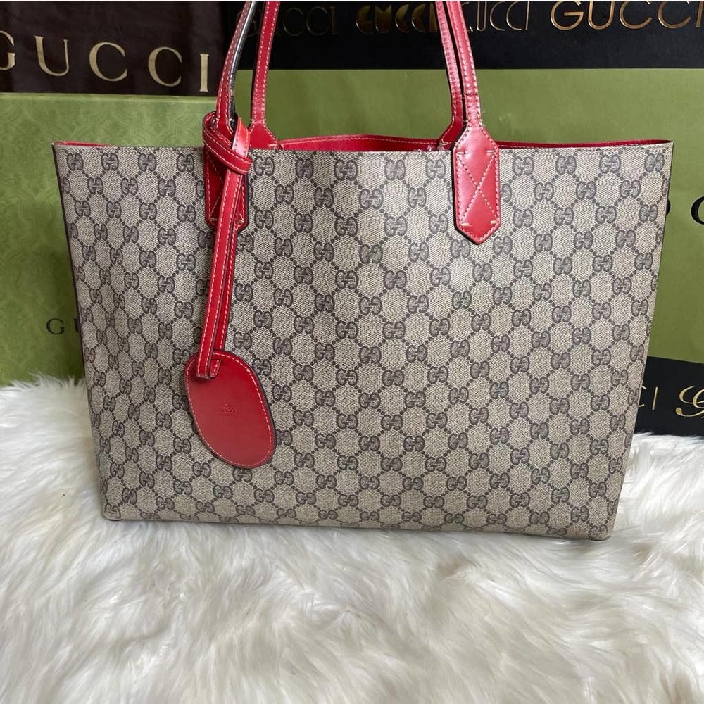 💎✨BEAUTIFUL✨💎 Gucci Beige red shoulder bag